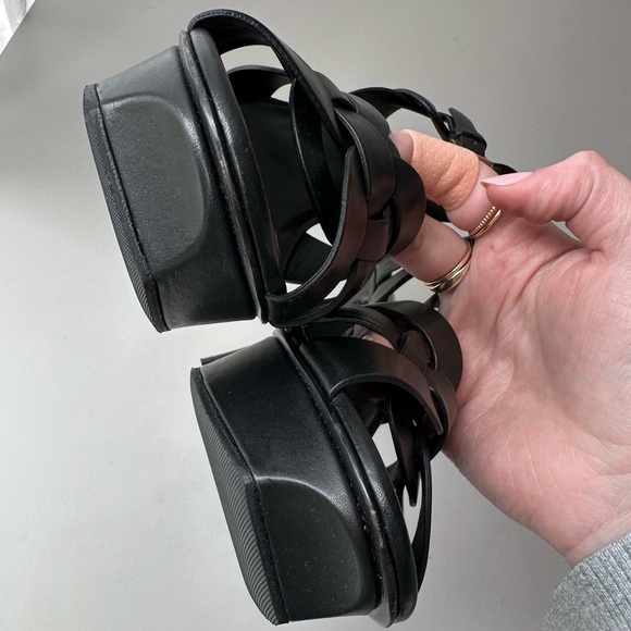 Saint Laurent Tribute Platform Sandals - Picture 6 of 7